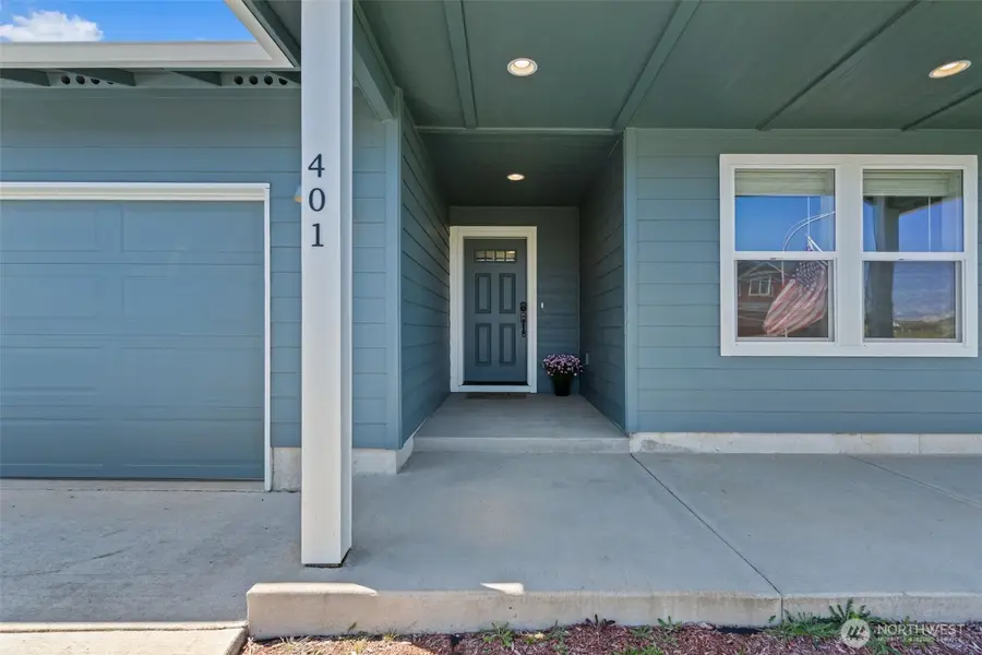401 Cardinal Avenue, Winlock, WA 98596 - #2