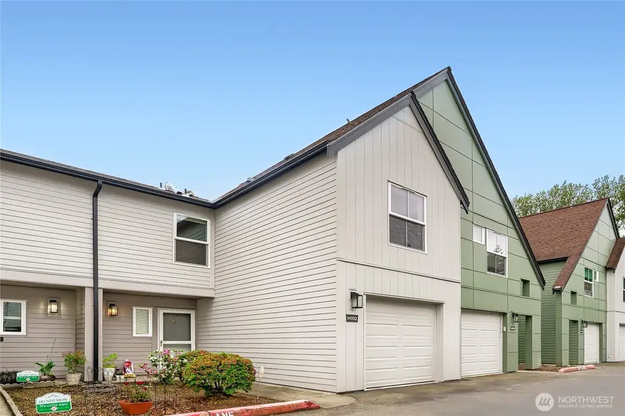 6711 S 239th Place #N102, Kent, WA 98032 - #2