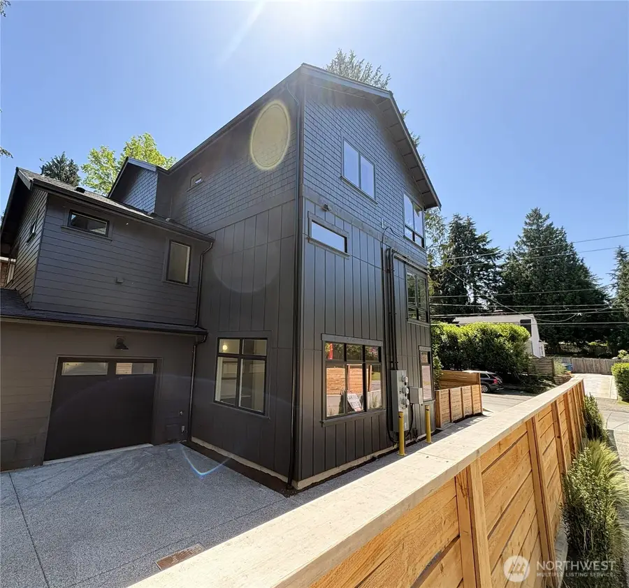 3026 NE 95th Street, Seattle, WA 98115 - #2