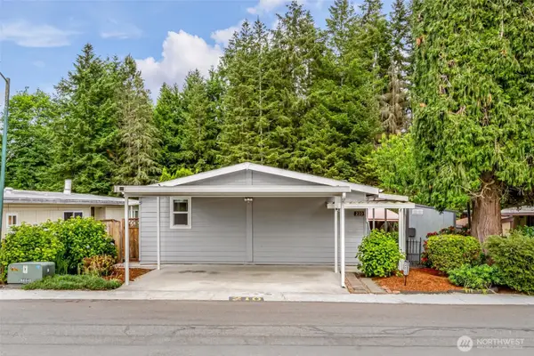 1725 242nd Street Se #210, Bothell, WA 98021