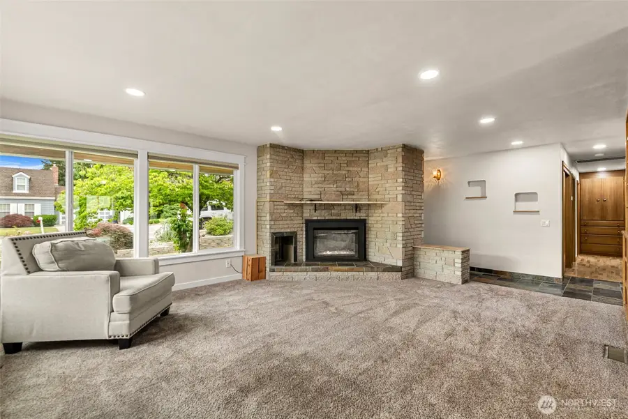 555 15th Street Ne, East Wenatchee, WA 98802 - #3