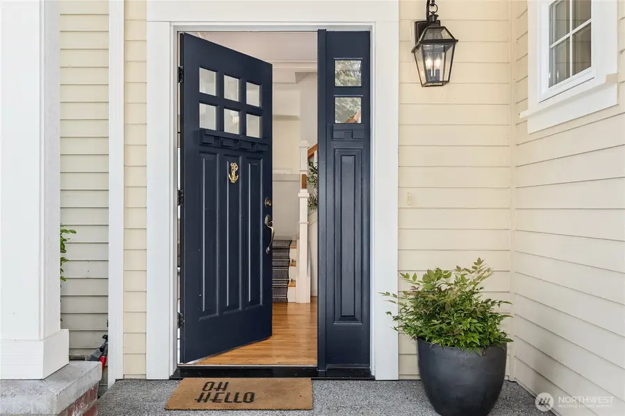1803 Parade Grounds Avenue Ne, Bainbridge Island, WA 98110 - #3