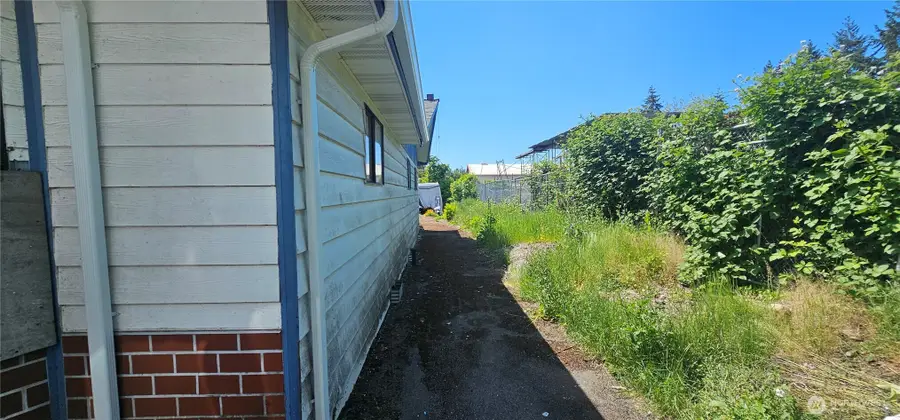 9722 South Tacoma Way, Lakewood, WA 98499 - #3