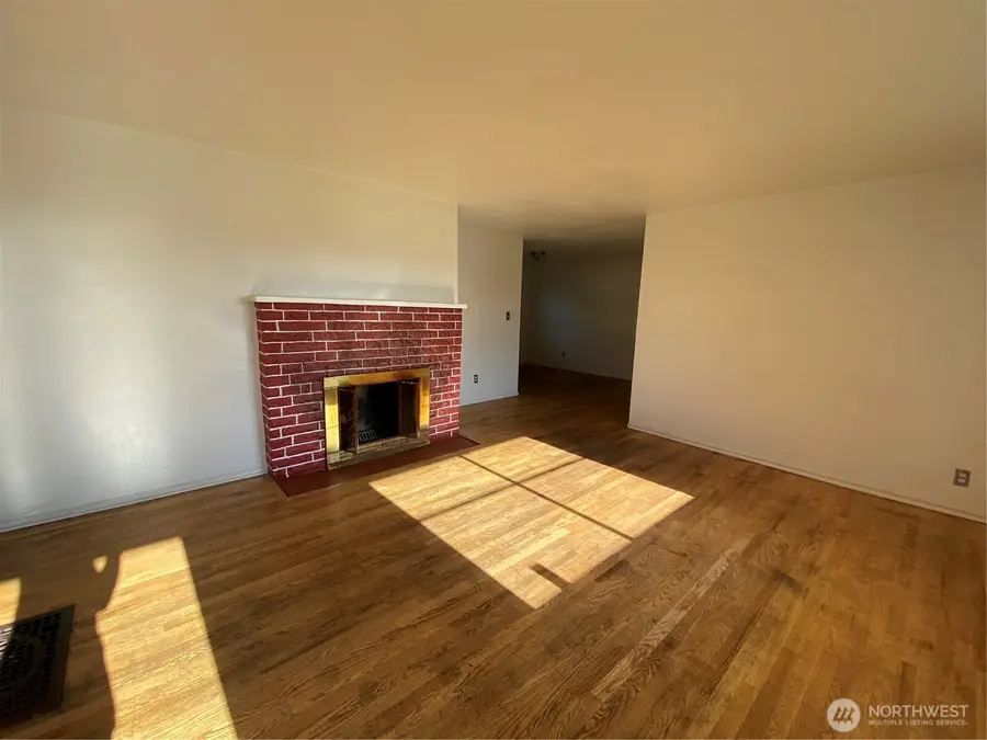 5114 20th Avenue S, Seattle, WA 98108 - #2