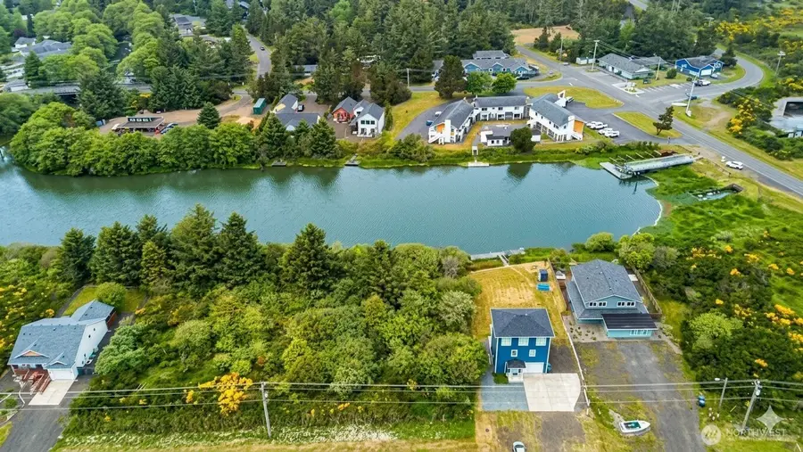 1032 Point Brown Avenue Se, Ocean Shores, WA 98569 - #3