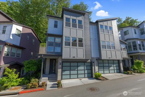 13511 SE 68th Place #10-B2, Newcastle, WA 98059