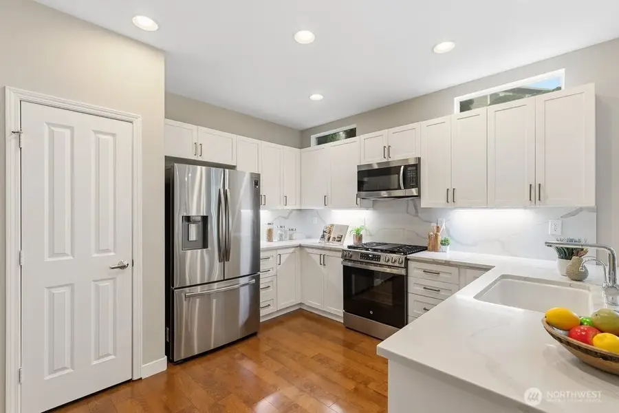 23977 SE 10th Street, Sammamish, WA 98075 - #2