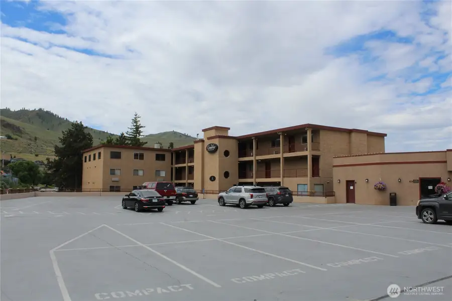 322 W Woodin Avenue #527, Chelan, WA 98816 - #3