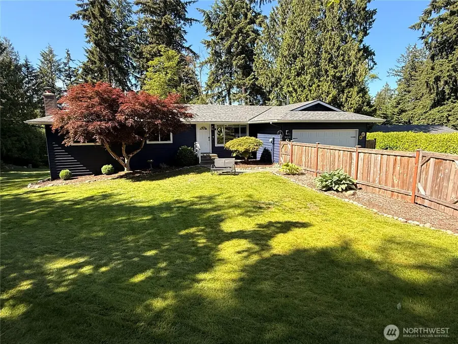 16603 35th Street Ct E, Lake Tapps, WA 98391 - #2