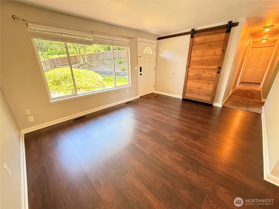 16603 35th Street Ct E, Lake Tapps, WA 98391 - #3