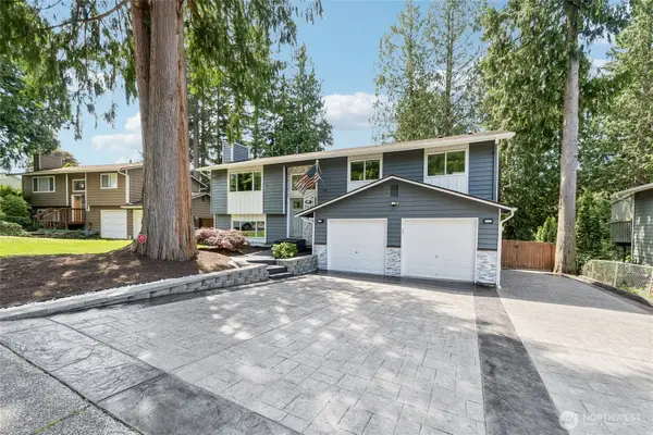 2210 171st Place Se, Bothell, WA 98012