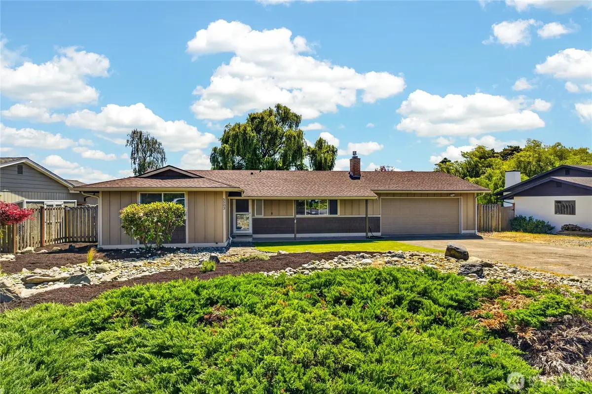 5503 Kingsway, Anacortes, WA 98221 - #1