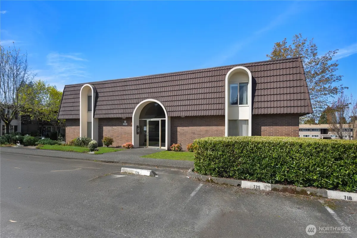 11008 NE 68th St #728, Kirkland, WA 98033 - #1