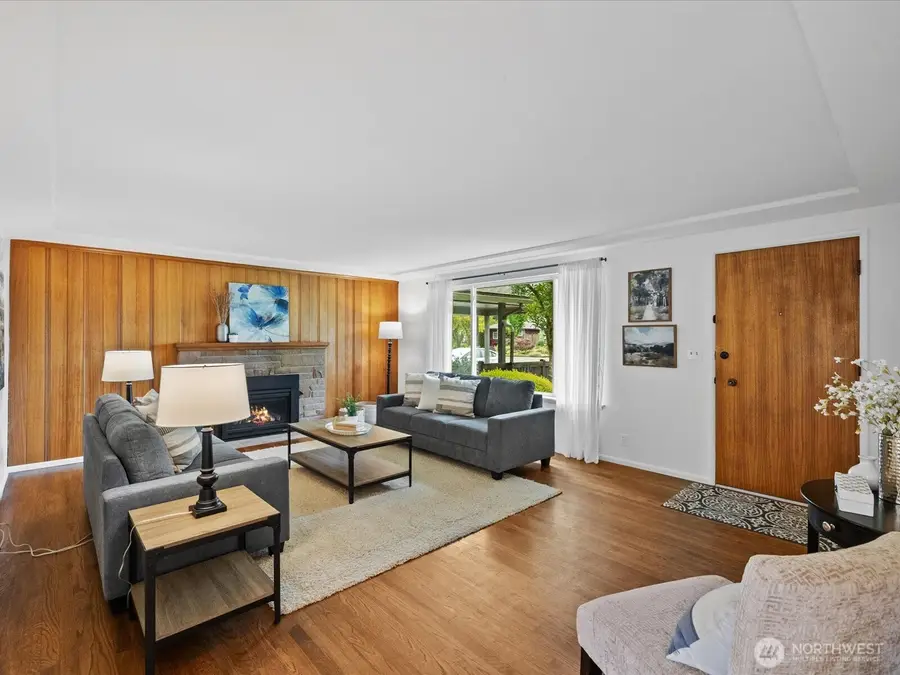 1826 N 199th Street, Shoreline, WA 98133 - #2