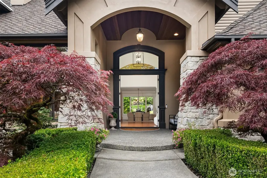 2828 140th Avenue Ne, Bellevue, WA 98005 - #2