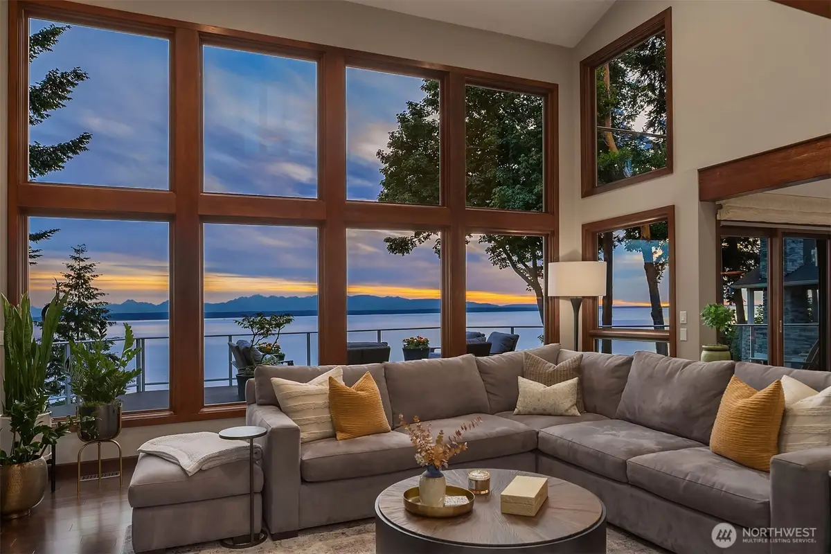 15718 72nd Avenue W, Edmonds, WA 98026 - #1