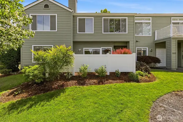 3638 224th Place Se #1312, Issaquah, WA 98029