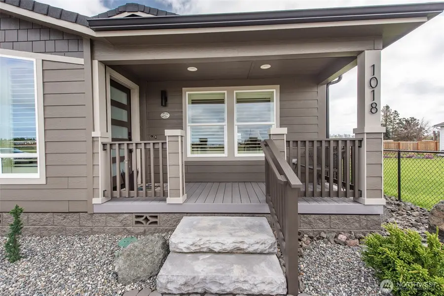 1018 N Violet Avenue, Sequim, WA 98382 - #2