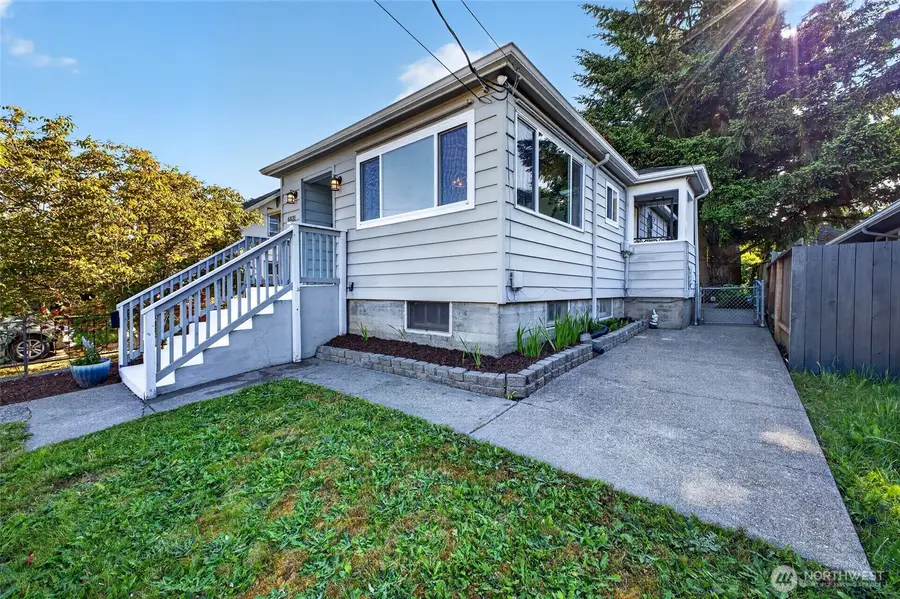 6831 S Yakima Avenue, Tacoma, WA 98408 - #3