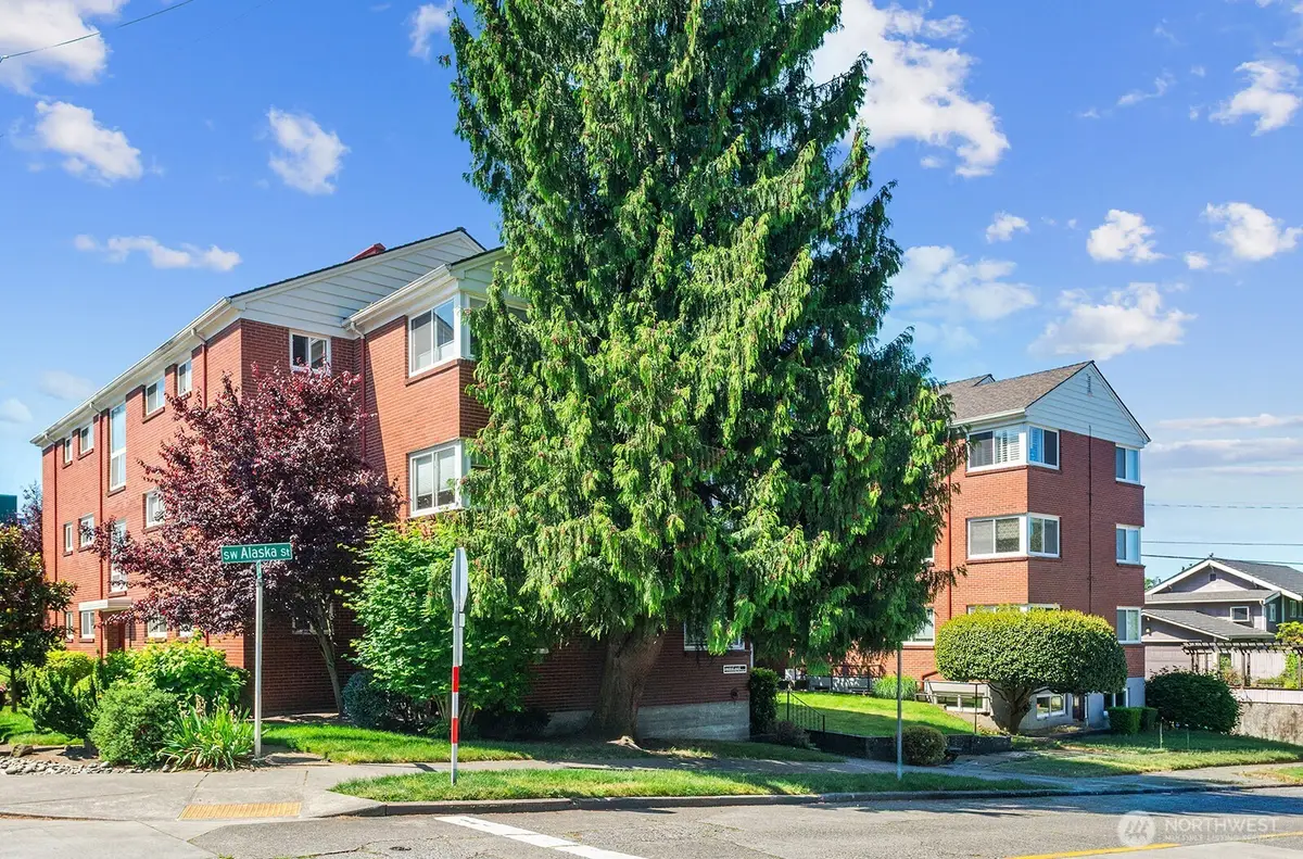 4407 SW Alaska Street #11, Seattle, WA 98116 - #1