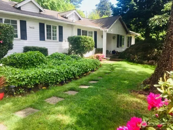 9100 Lake Washington Boulevard Ne, Bellevue, WA 98004