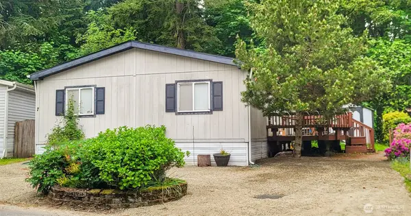 28454 SE 168th Avenue #7, Kent, WA 98042
