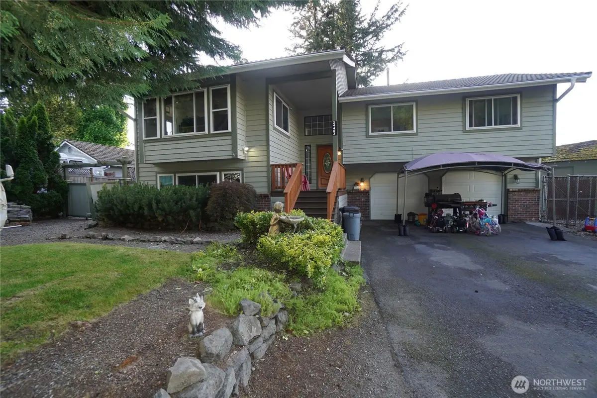 24403 224th Avenue Se, Maple Valley, WA 98038 - #1