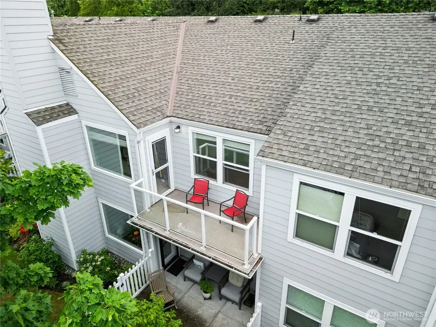22215 SE 42nd Lane #2079, Issaquah, WA 98029 - #2