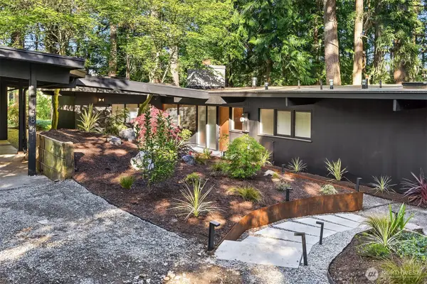 14841 SE 54th Street, Bellevue, WA 98006