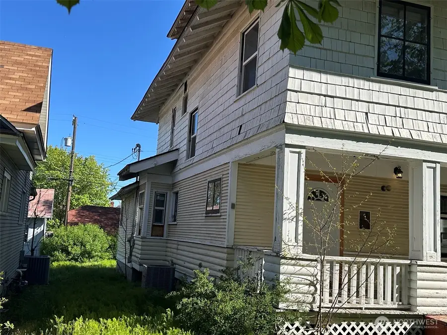1124 W Mansfield, Spokane, WA 99205 - #3