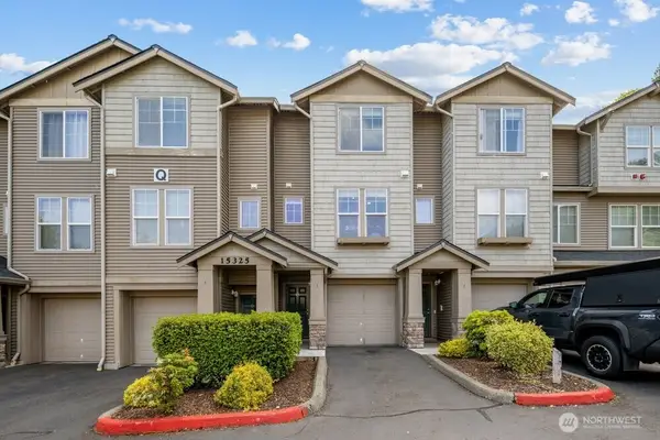 15325 SE 155th Place #Q5, Renton, WA 98058