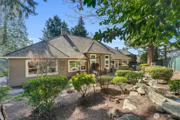 1434 108th Avenue Ne, Bellevue, WA 98004