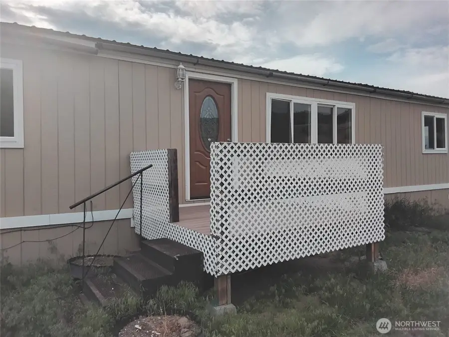 20 Round Up Road, Oroville, WA 98844 - #3