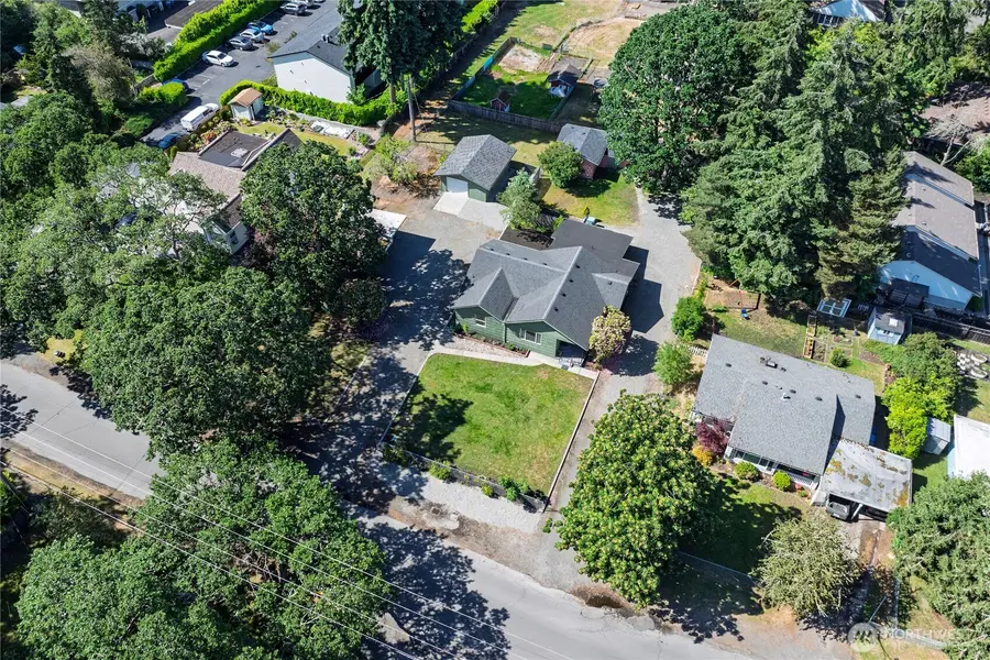 6411 Lake Grove Street Sw, Lakewood, WA 98499 - #3