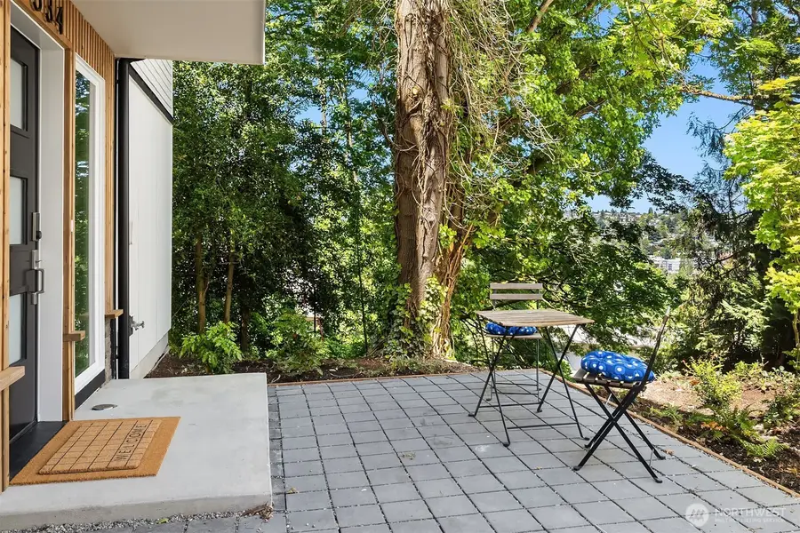 534 W Barrett Street, Seattle, WA 98119 - #3