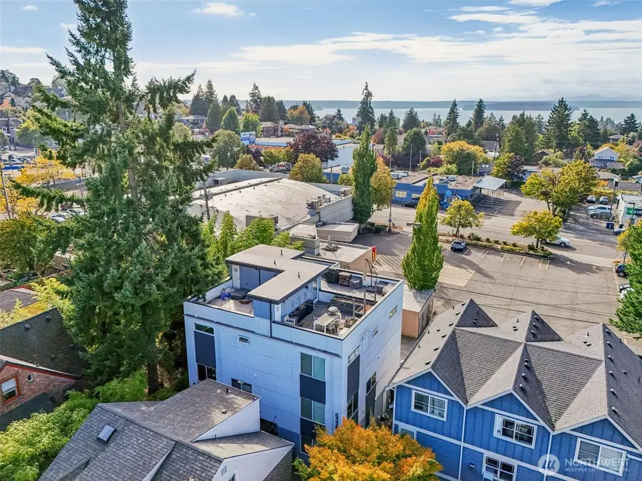 6325 34th Avenue Sw #C, Seattle, WA 98126 - #2