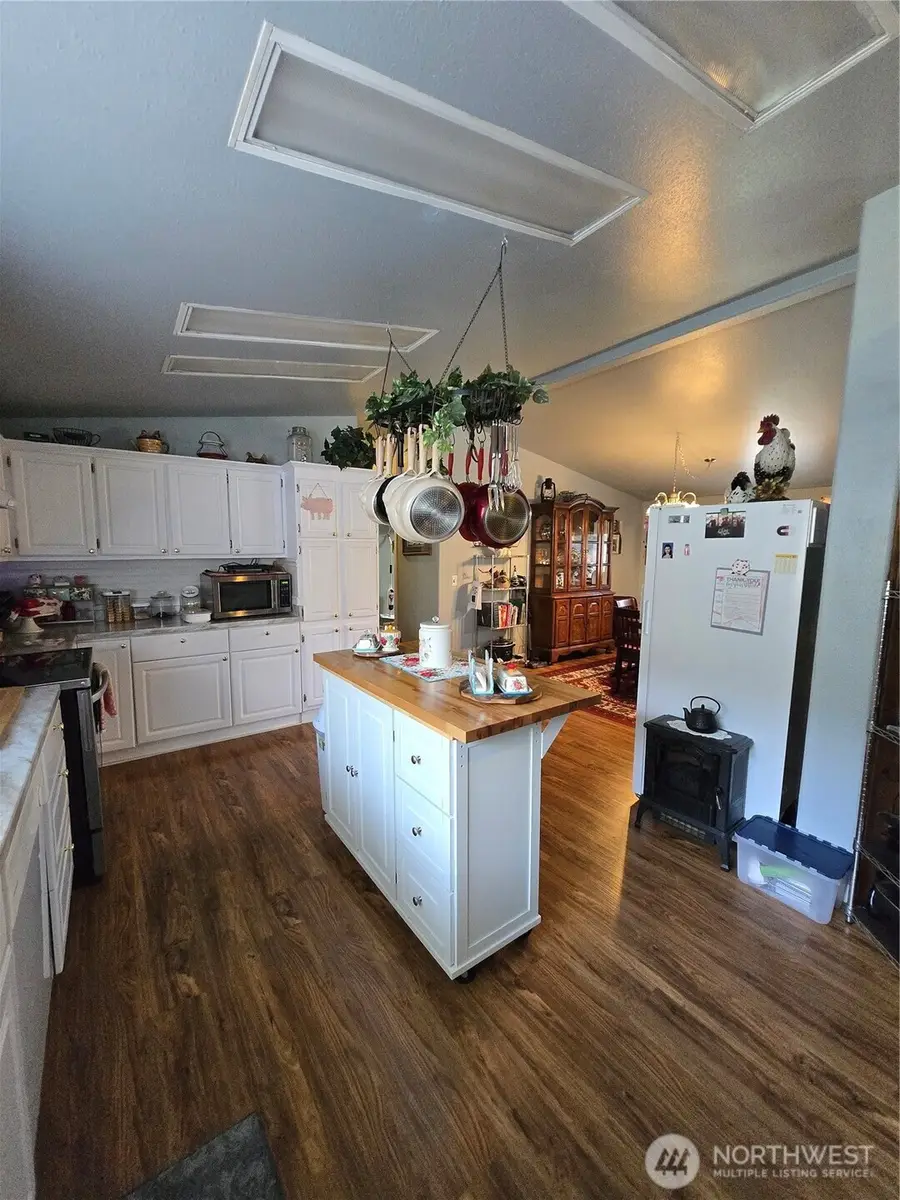 1466 Ferrier Road, Winlock, WA 98596 - #3