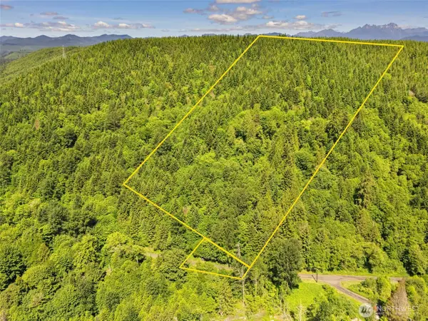 150 N Sunnyside Road, Shelton, WA 98584