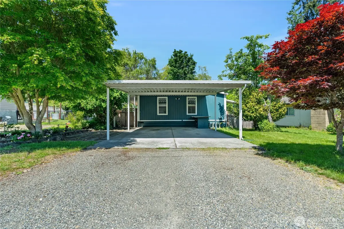 412 E Kennaston Avenue, Montesano, WA 98563 - #1