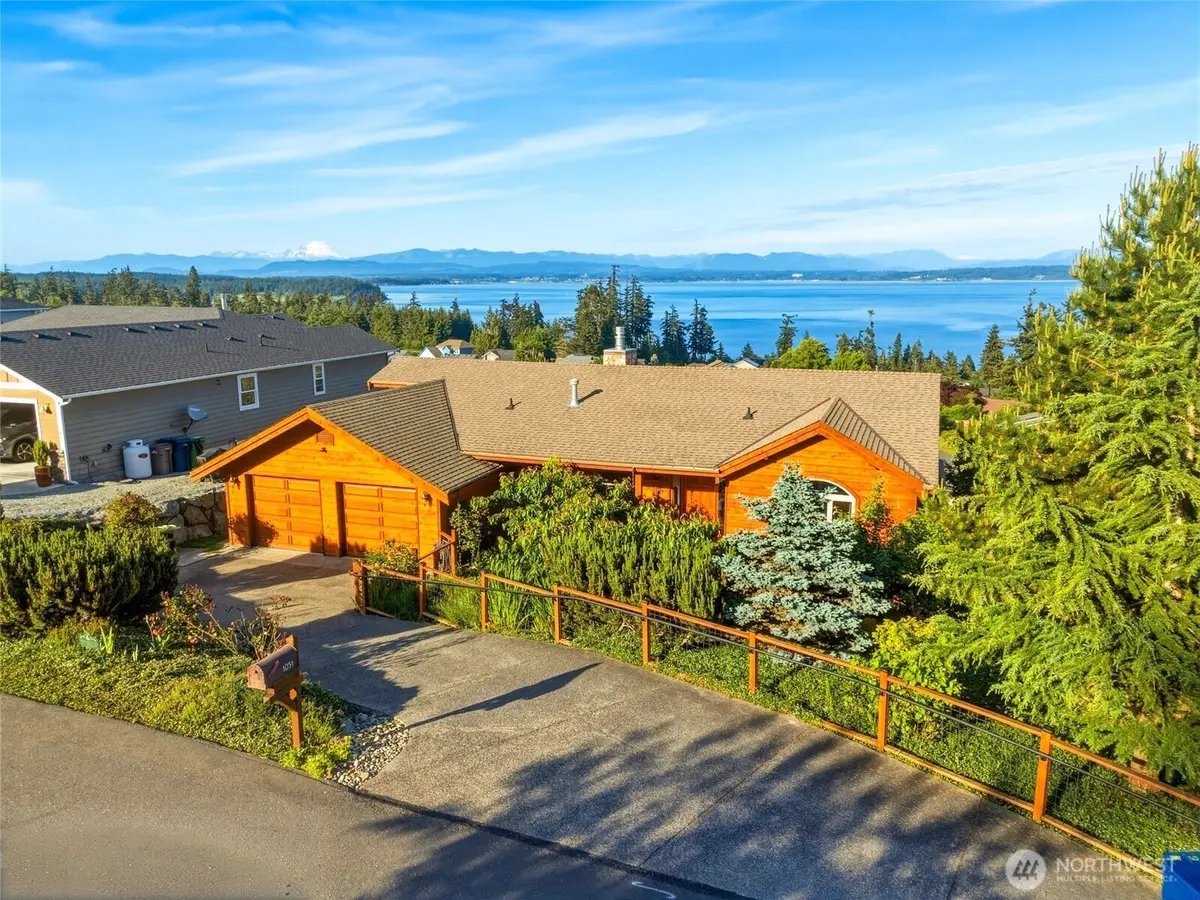1051 Lightning Way, Camano Island, WA 98282 - #1
