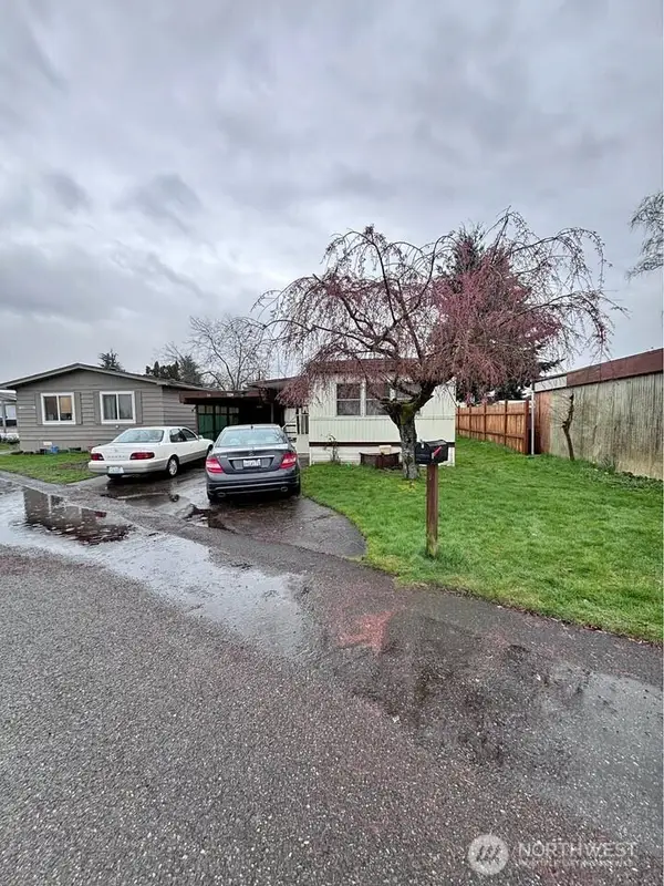 7224 48th Street Ct E #56, Fife, WA 98424