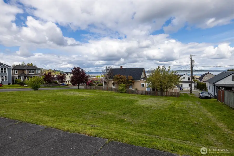 2801 N Mccarver Street, Tacoma, WA 98403 - #2