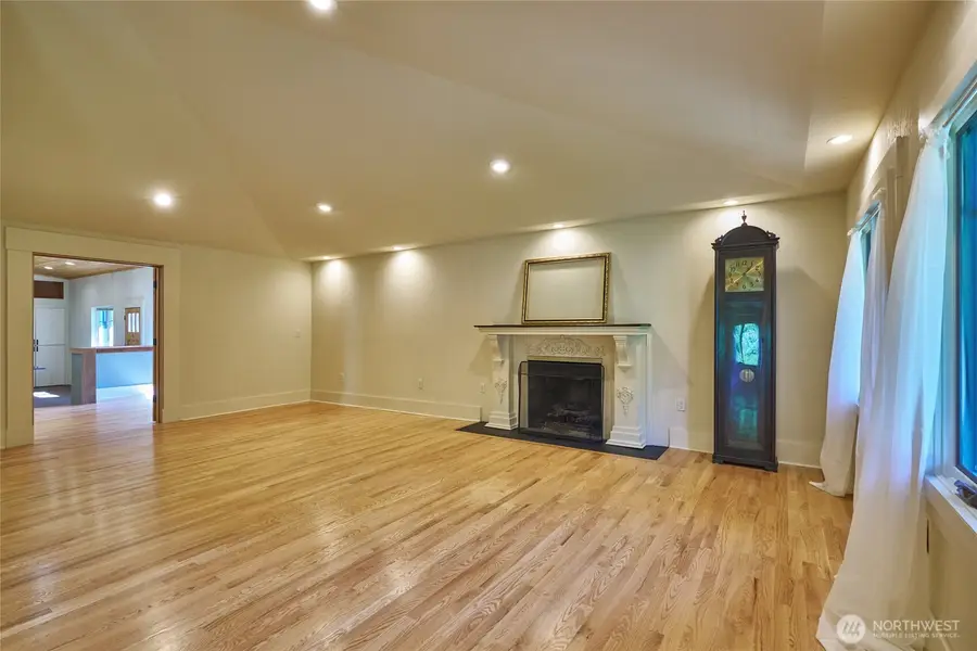 1620 N 183rd Street, Shoreline, WA 98133 - #2