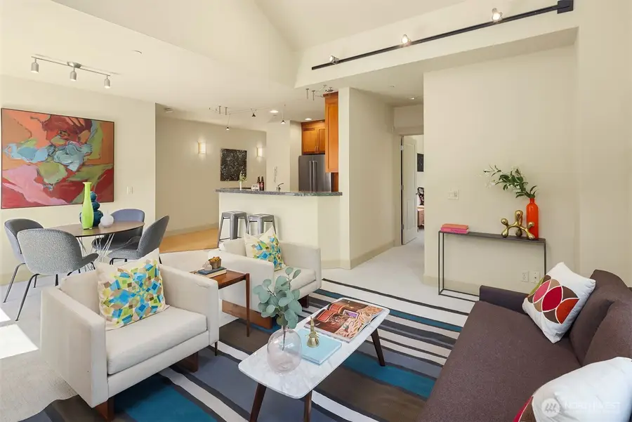 2035 Eastlake Avenue E #301, Seattle, WA 98102 - #2