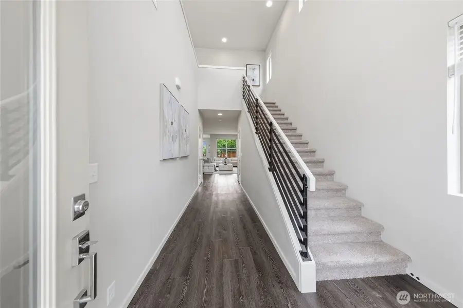 287 SW 97th Place, Seattle, WA 98106 - #3