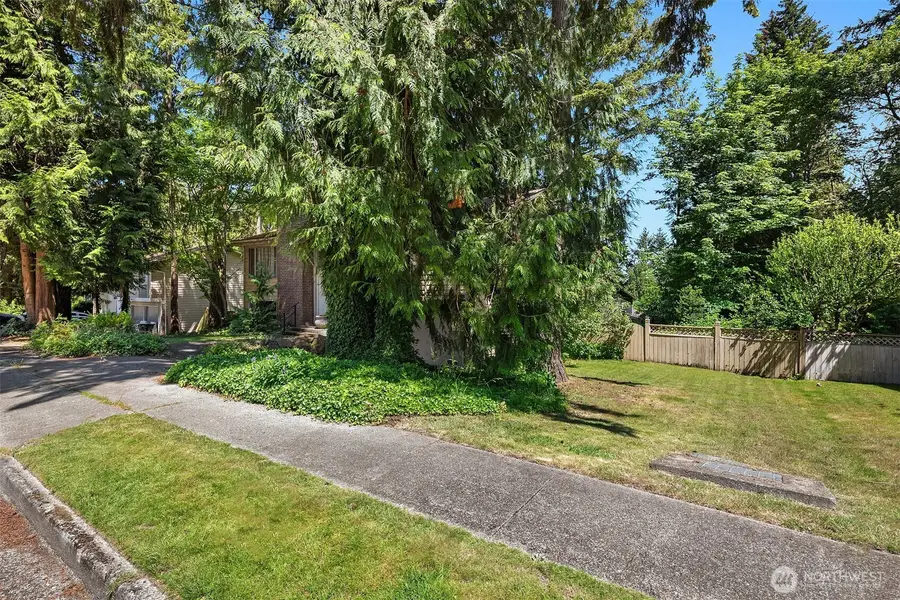 8108 138th Avenue Ne, Redmond, WA 98052 - #3