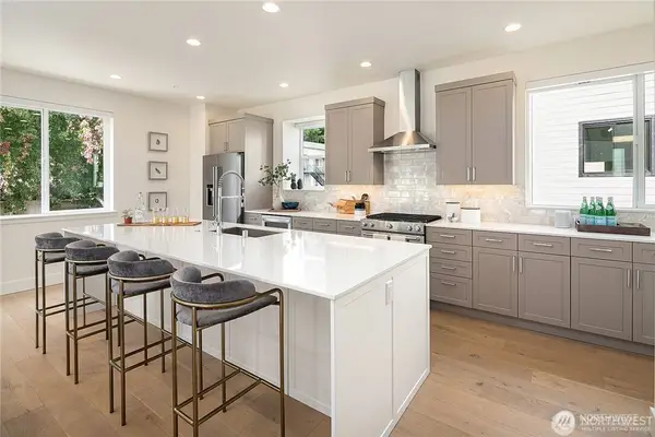9632 NE 183rd Street #A, Bothell, WA 98011