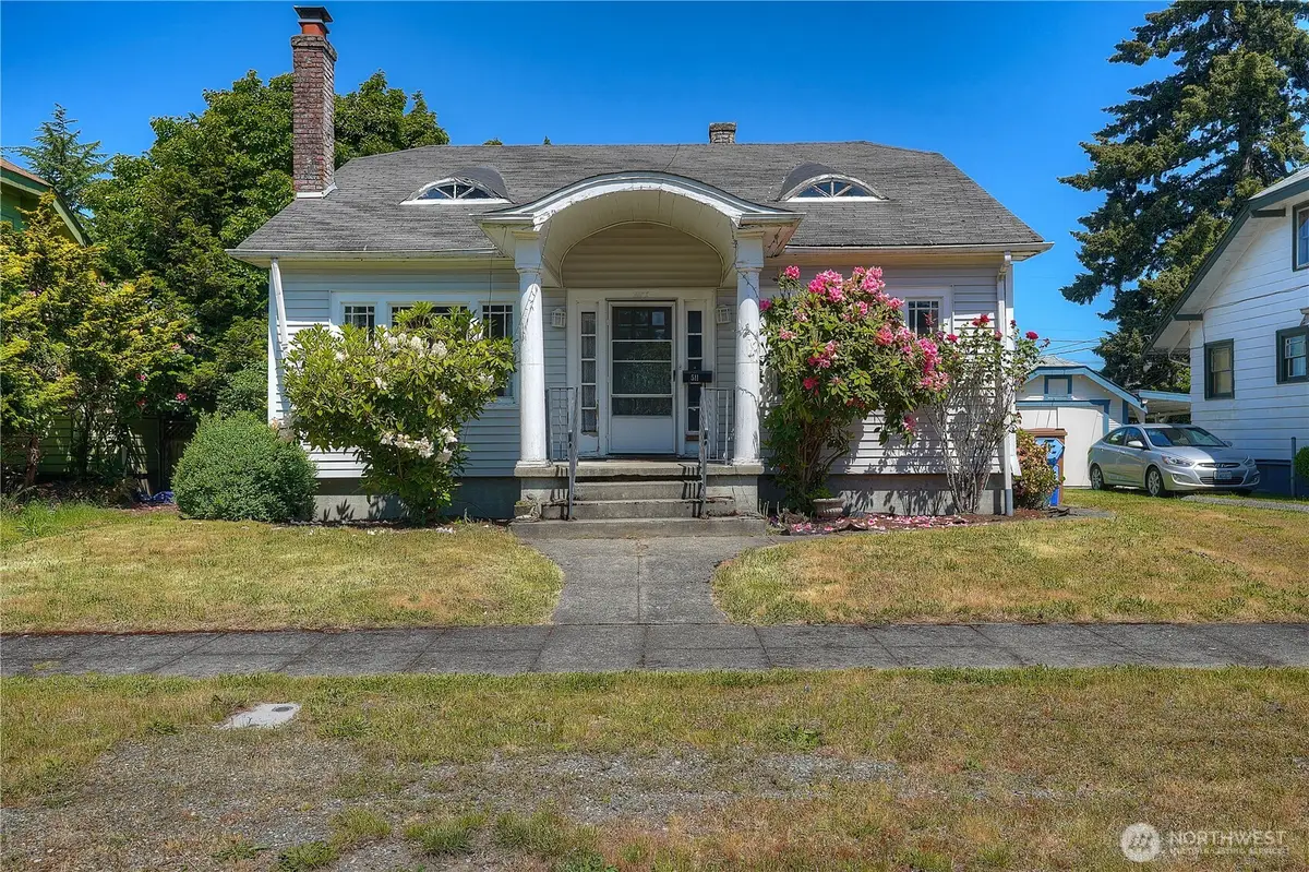 511 S 35th Street, Tacoma, WA 98418 - #1