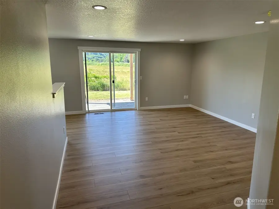 230 Adams Drive, Lexington, WA 98632 - #2
