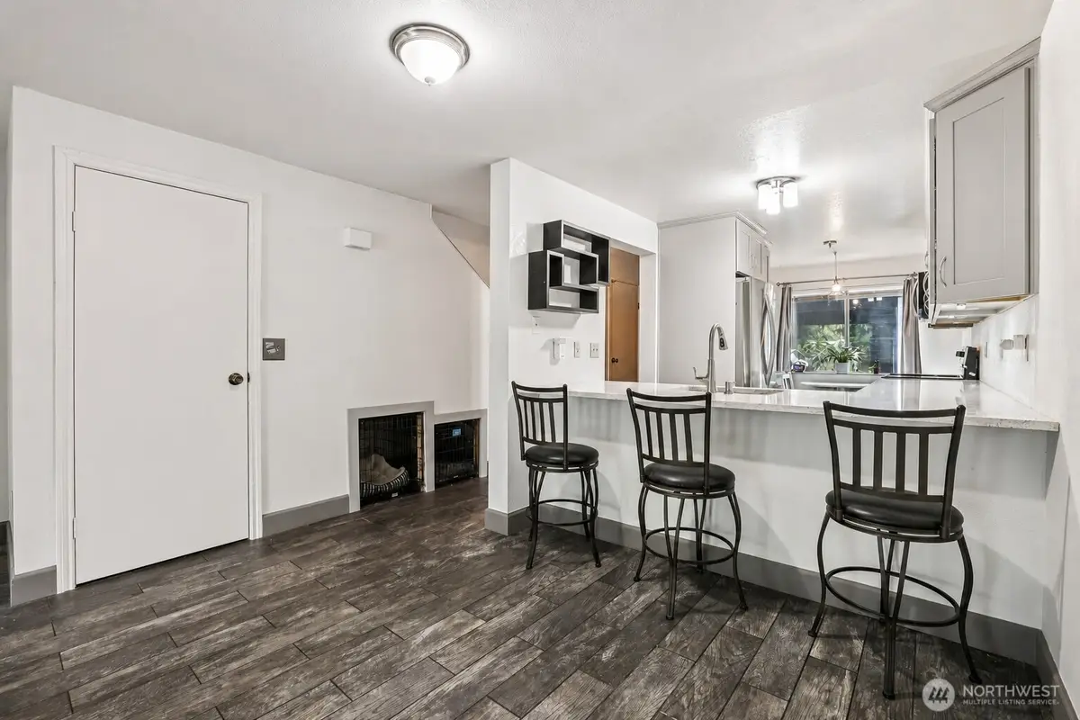 280 NW Newport Way #B14, Issaquah, WA 98027 - #1